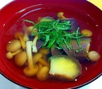 茄子としめじの和風スープ